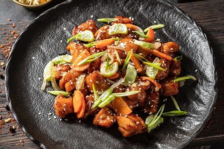 Курица в остром соусе