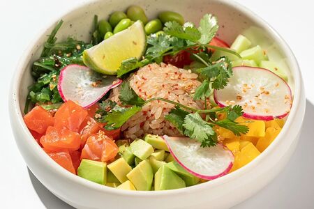 Поке с лососем