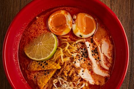 Рамен карри с курицей 