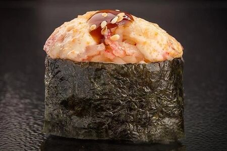 Запеченный гункан с креветкой  