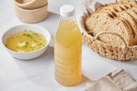 Бульон куриный