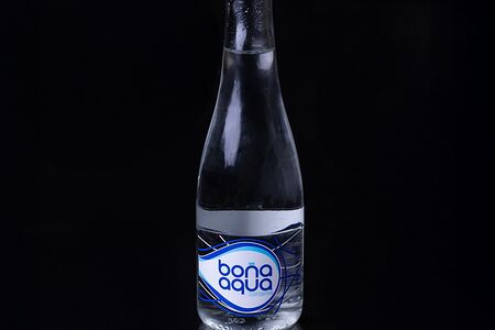 Бона аква газ 0,33 л