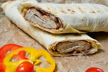 Люля-кебаб в лаваше (баранина)