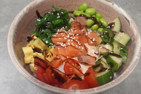 Поке с лососем