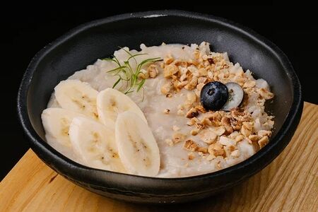 Рисовая с сезонными ягодами