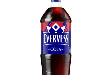 Газированный напиток Evervess Cola