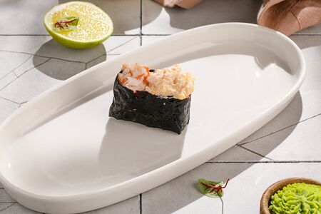 Острые суши с креветкой