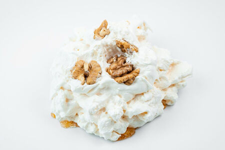 Безе ореховое 