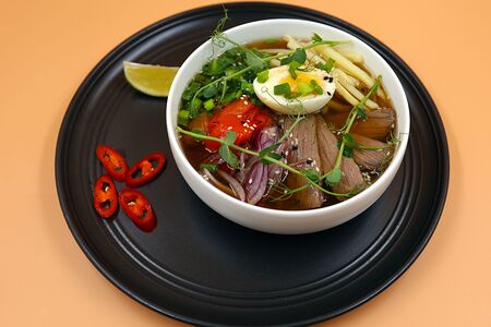 Рамен с говядиной