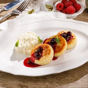 Сырники с муссом из белого шоколада