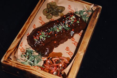 Ребра в перечном BBQ