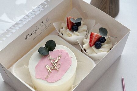 Набор-бенто торт и капкейки с 8 марта 