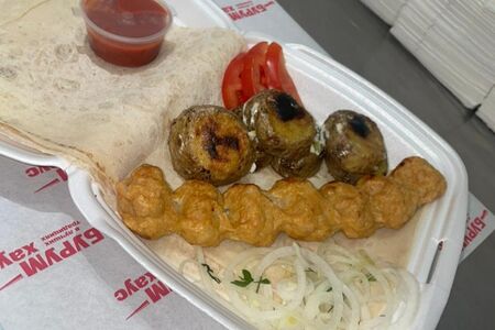 Люля-кебаб из баранины и картошечка 