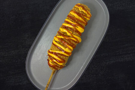 Корн-дог S сырный