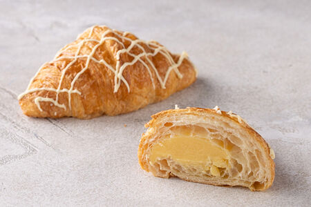 Круассан лимонный с белым шоколадом