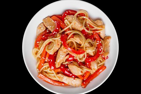 Рамен с курицей и овощами