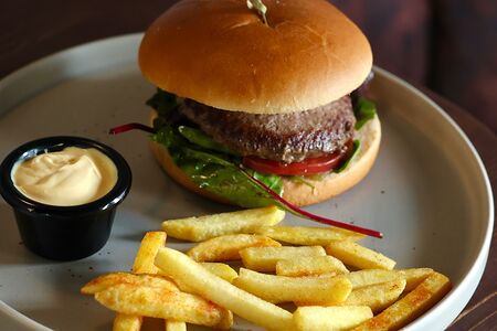 Бургер греческий