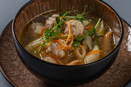 Куриный супчик с фрикадельками