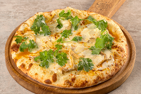 Хачапури со страчателлой и вешенкой