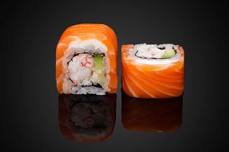 Ролл Филадельфия с крабом 