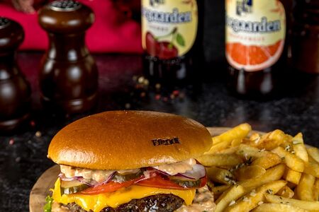 Бургер Efendi Steak Burger