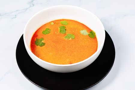 Том ям с курицей