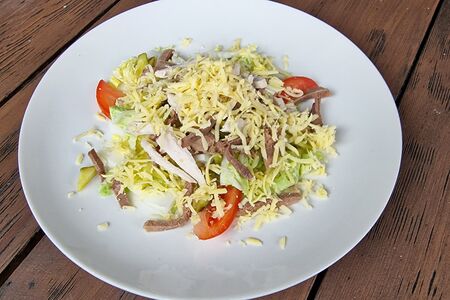 Салат с языком