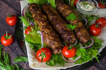 Люля-кебаб из говядины и свинины