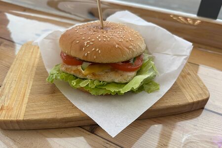 Бургер с курицей