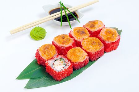 Теплый ролл с курицей