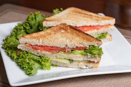 Сэндвич с семгой