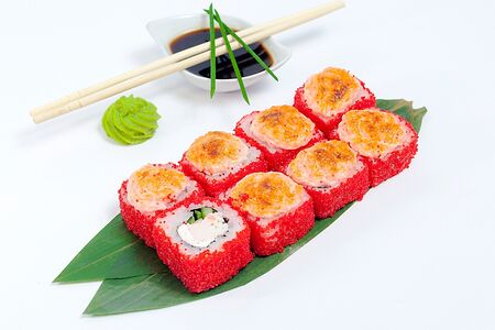 Теплый ролл с крабом