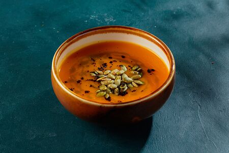 Крем-суп из тыквы с имбирем