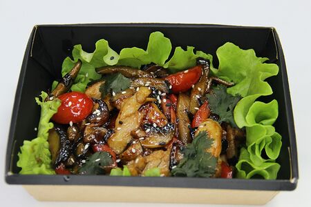 Салат теплый