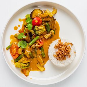 Желтый карри с овощами