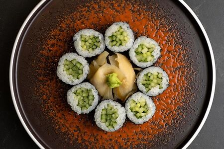 Традиционный с огурцом