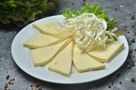 Сырное ассорти по-кавказски