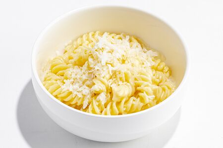 Сливочные макароны с сыром