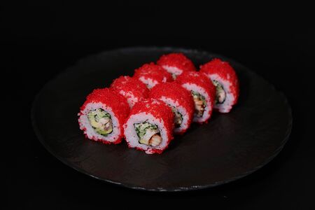 Калифорния с угрем 