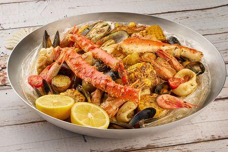 Fiesta Том Ям Trio