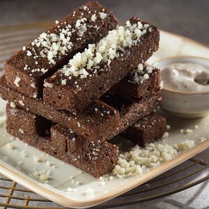 Чесночные гренки из бородинского хлеб