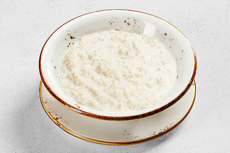 Овсяная каша на альтернативном молоке