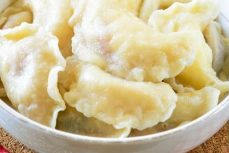 Вареники вареные с творогом