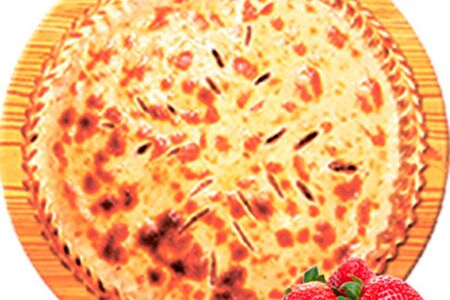 Пирог с клубникой