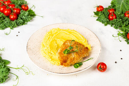 Шницель куриный с картофельным пюре