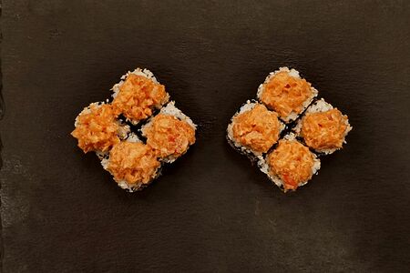 Спайси ролл с тунцом