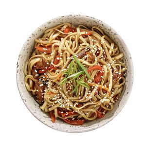 Удон с говядиной.