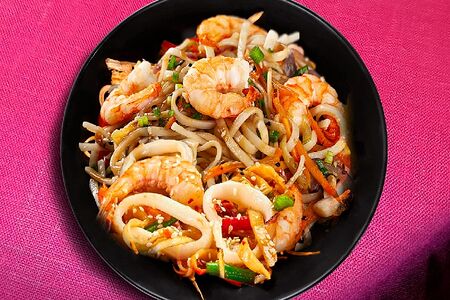 Креветка и кальмар