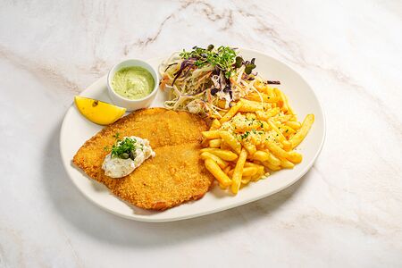 Шницель из курицы по-милански