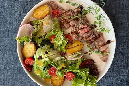 Стейк салат